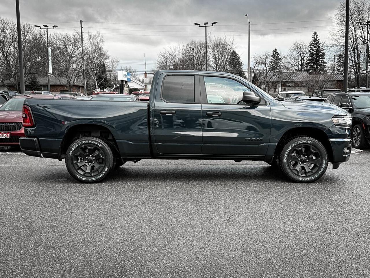 2025 RAM 1500 Tradesman   QUAD   V6   BLACK EXPRESS EDITION Photo3