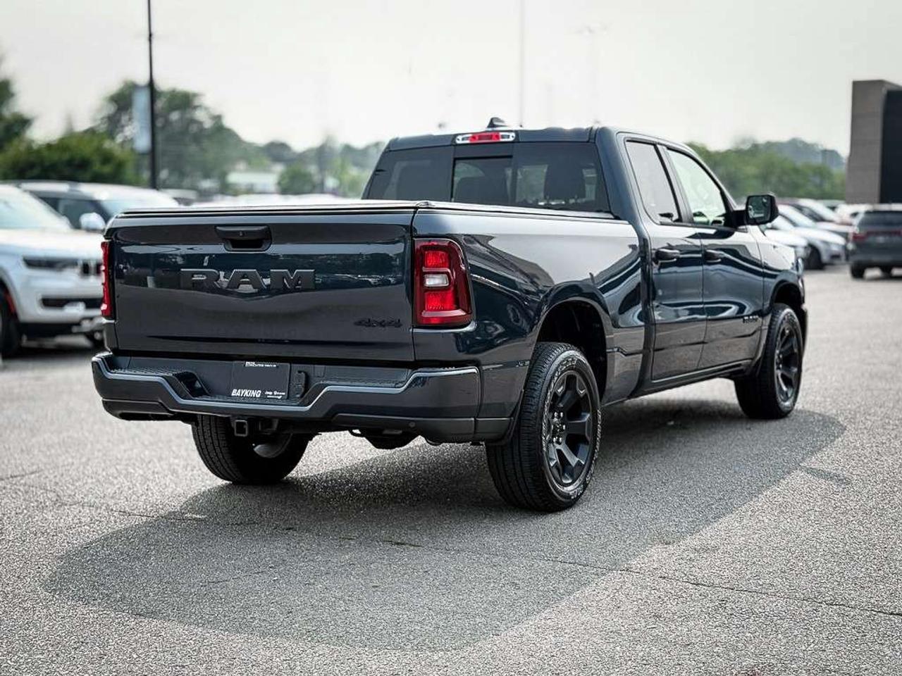 2025 RAM 1500 Tradesman   QUAD   V6   BLACK EXPRESS EDITION Photo4