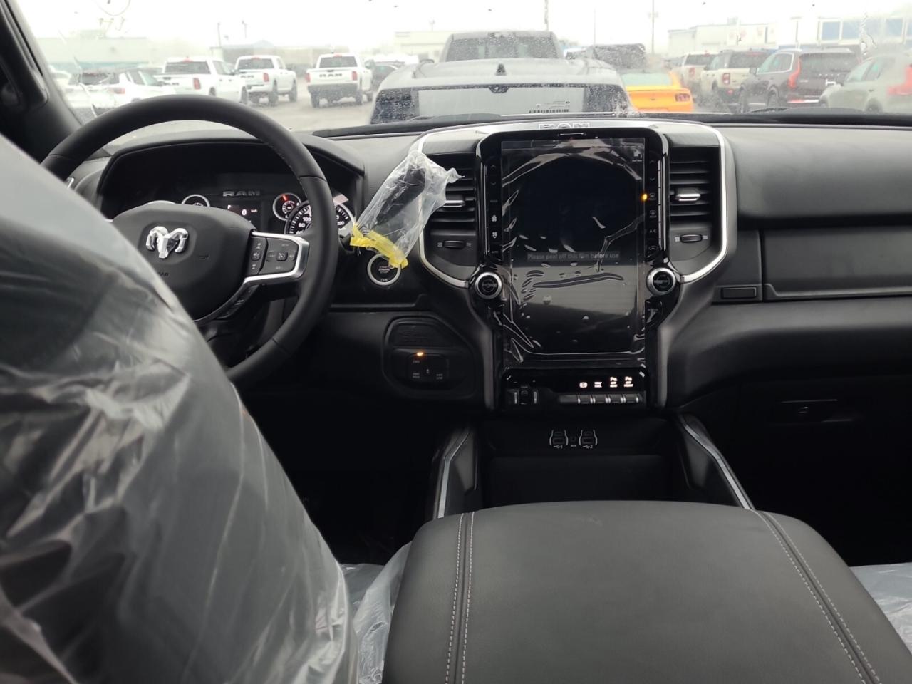 2025 RAM 2500 Big Horn   CREW   CUMMINS   NIGHT EDITION   LEVEL Photo2