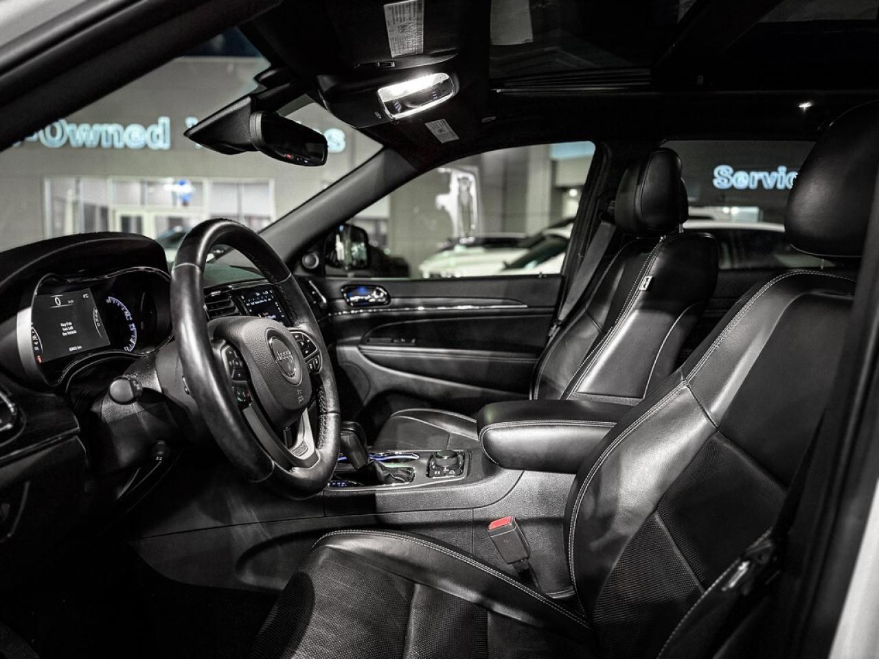 2021 Jeep Grand Cherokee Limited   80TH ANNIVERSARY   TOW GROUP Photo