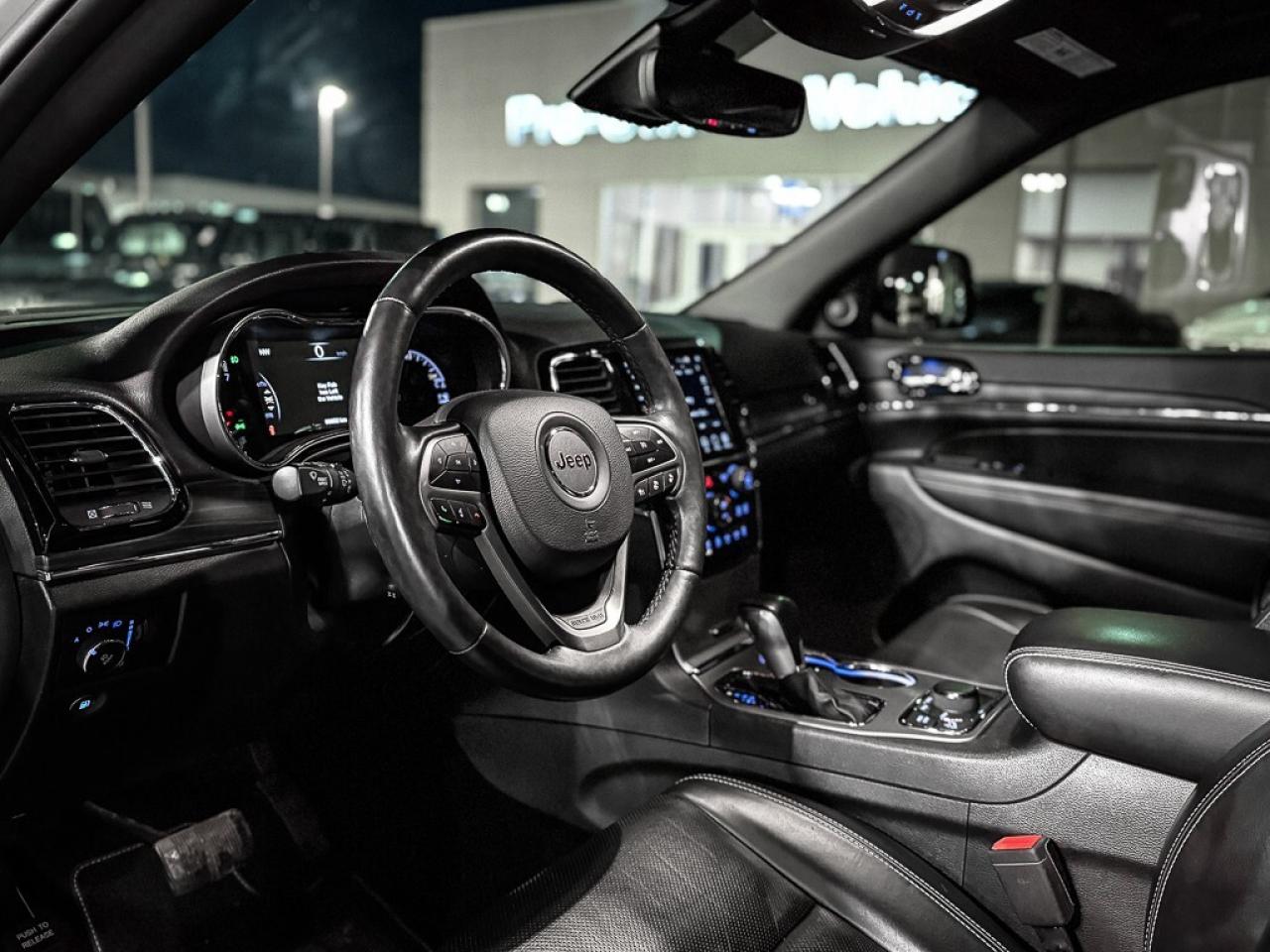 2021 Jeep Grand Cherokee Limited   80TH ANNIVERSARY   TOW GROUP Photo