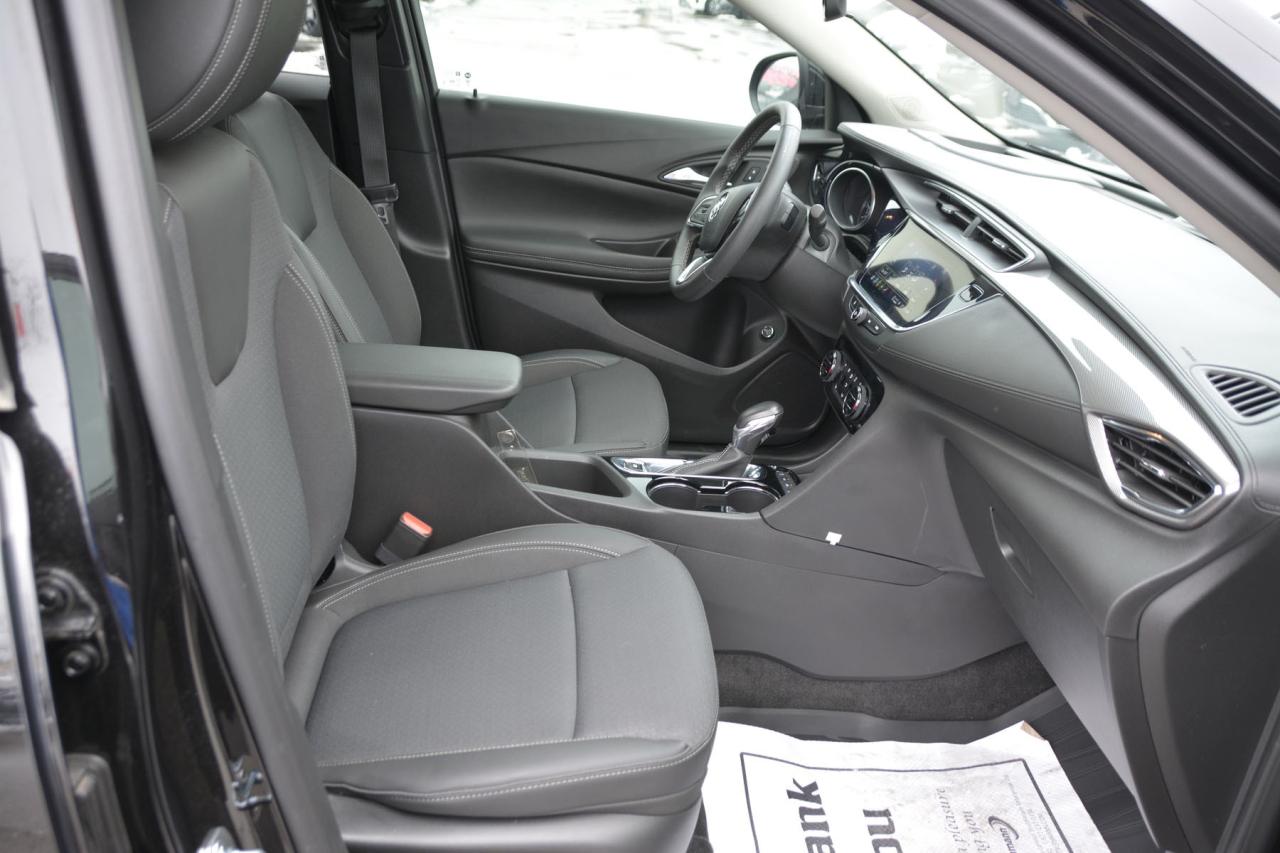 2023 Buick Encore GX SELECT Photo