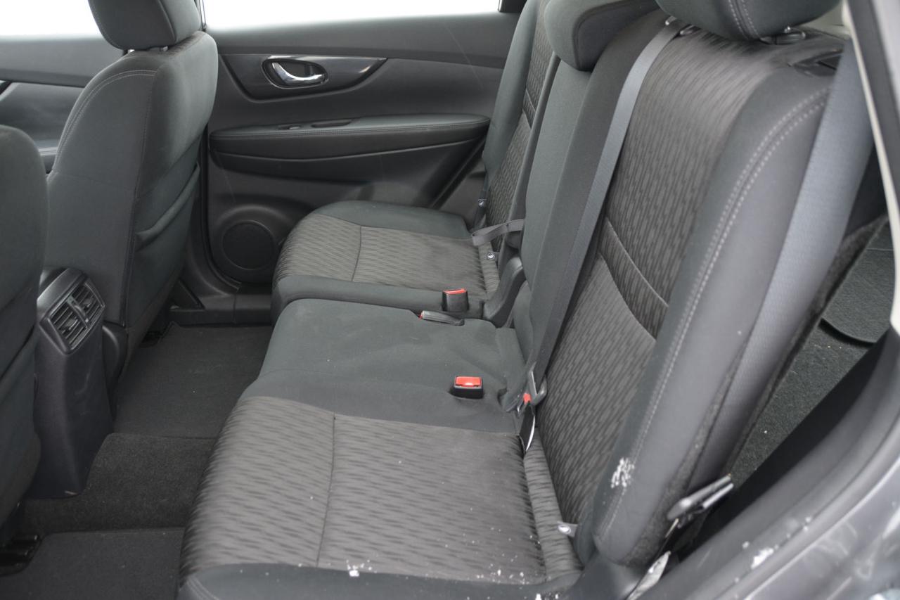 2018 Nissan Rogue S Photo