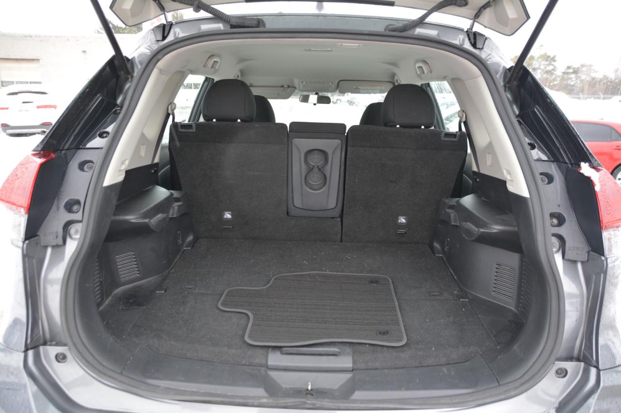 2018 Nissan Rogue S Photo