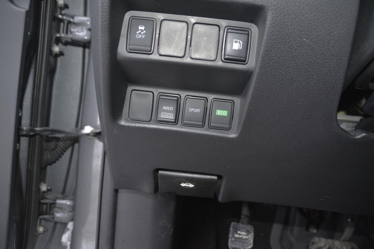 2018 Nissan Rogue S Photo