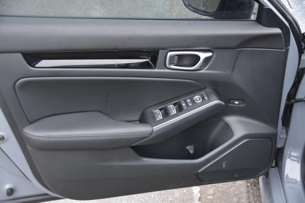 2025 Honda Civic Sedan Hybrid CIVIC SPORT/SPORT TOURING Photo