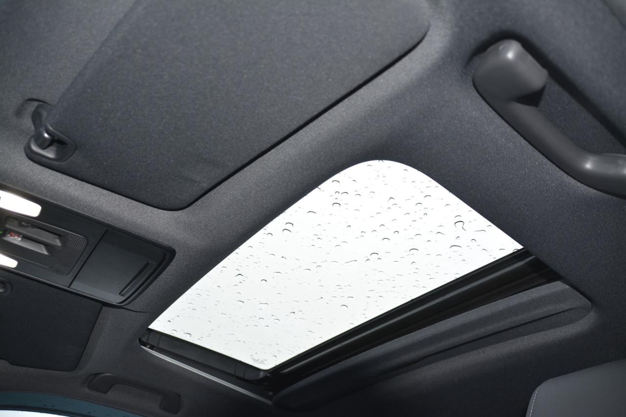 2025 Honda Civic Sedan Hybrid CIVIC SPORT/SPORT TOURING Photo