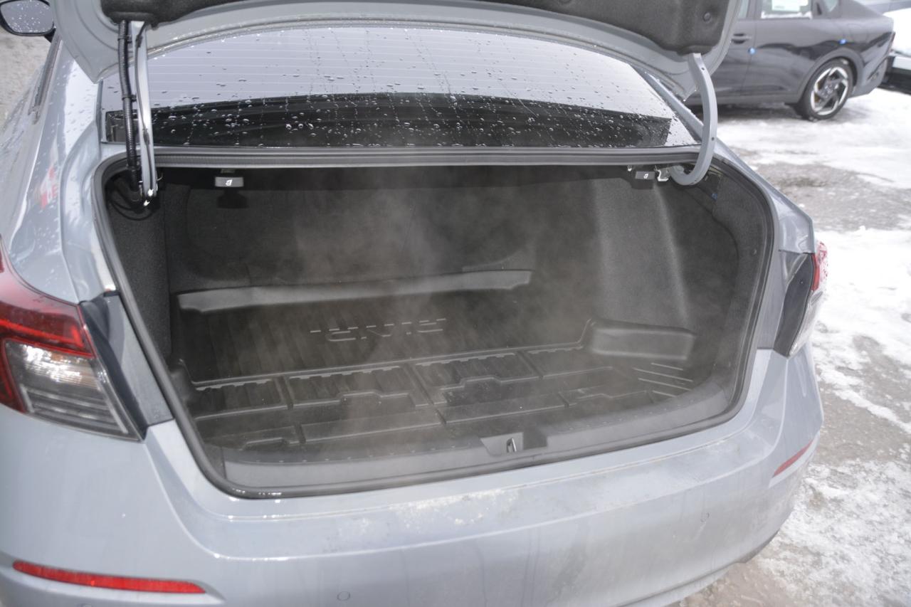 2025 Honda Civic Sedan Hybrid CIVIC SPORT/SPORT TOURING Photo