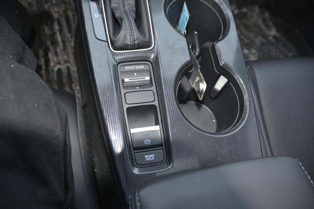 2025 Honda Civic Sedan Hybrid CIVIC SPORT/SPORT TOURING Photo