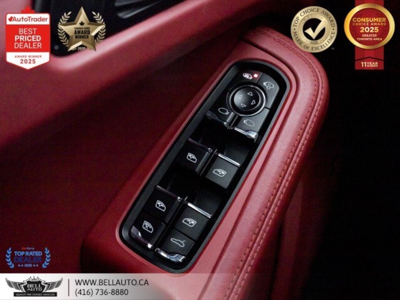 2018 Porsche Macan GTS   PRMPKGPLUS   21SPRTWHLS   REDLTHR   PANO   N Photo