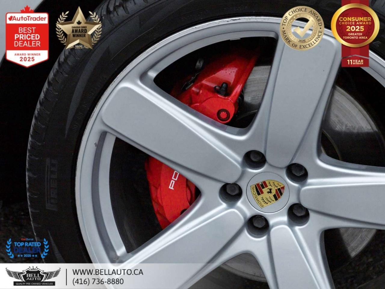 2018 Porsche Macan GTS   PRMPKGPLUS   21SPRTWHLS   REDLTHR   PANO   NOACCIDENT Photo