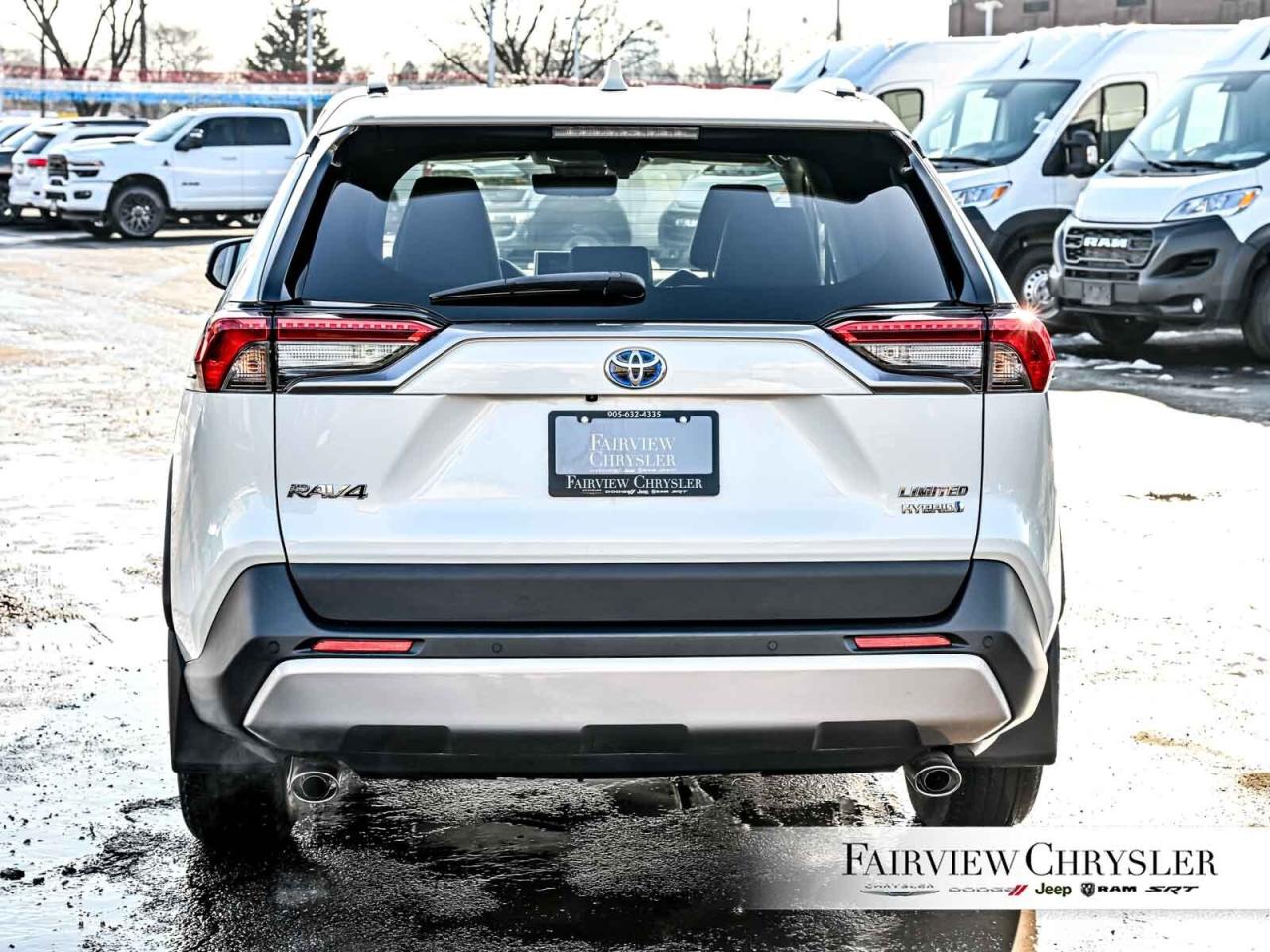 2022 Toyota RAV4 Hybrid Limited HYBRID   SUNROOF   LEATHER   NAV   JBL AUD Photo4