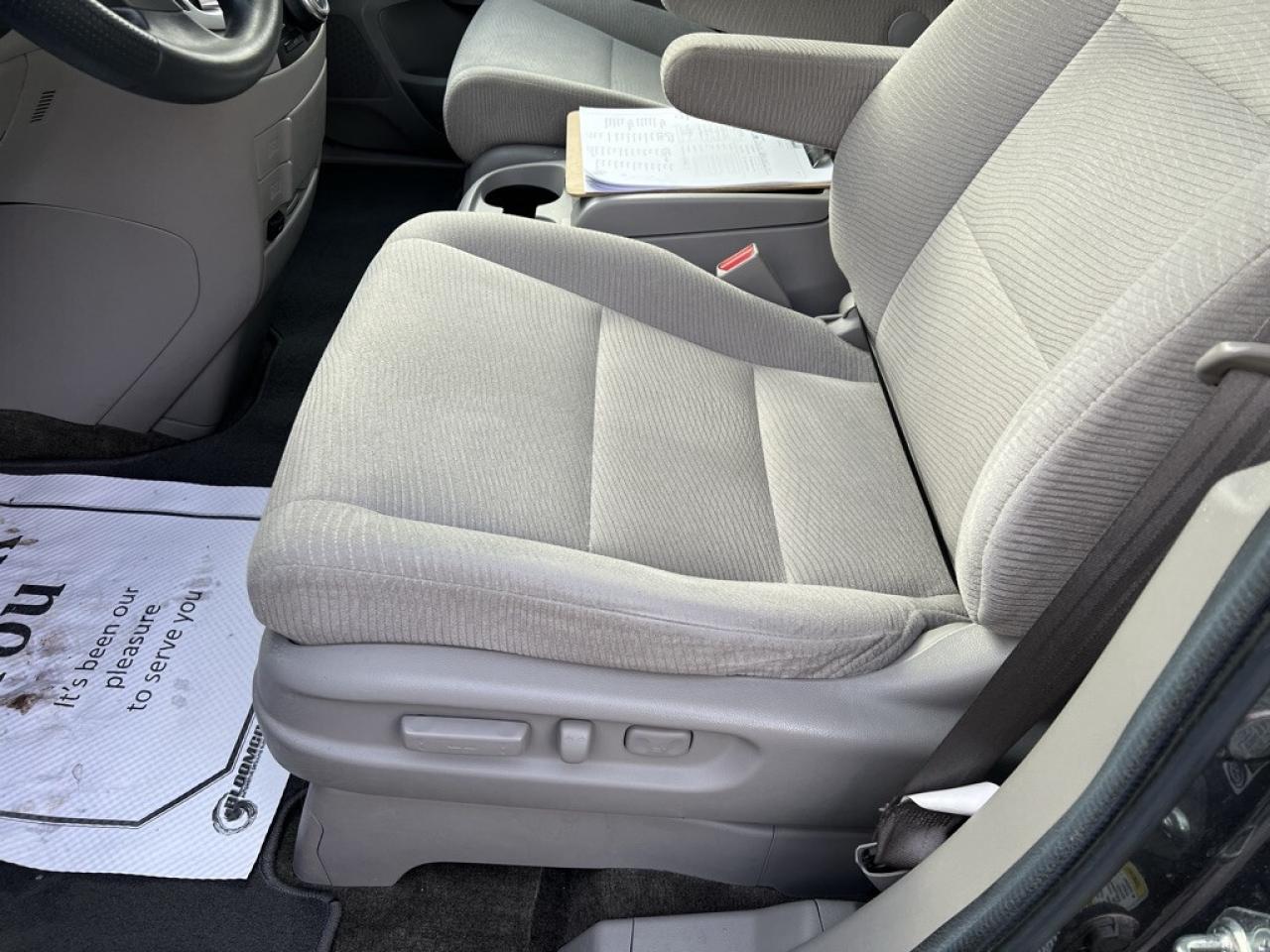 2013 Honda Odyssey EX-Passenger Van Automatic Photo