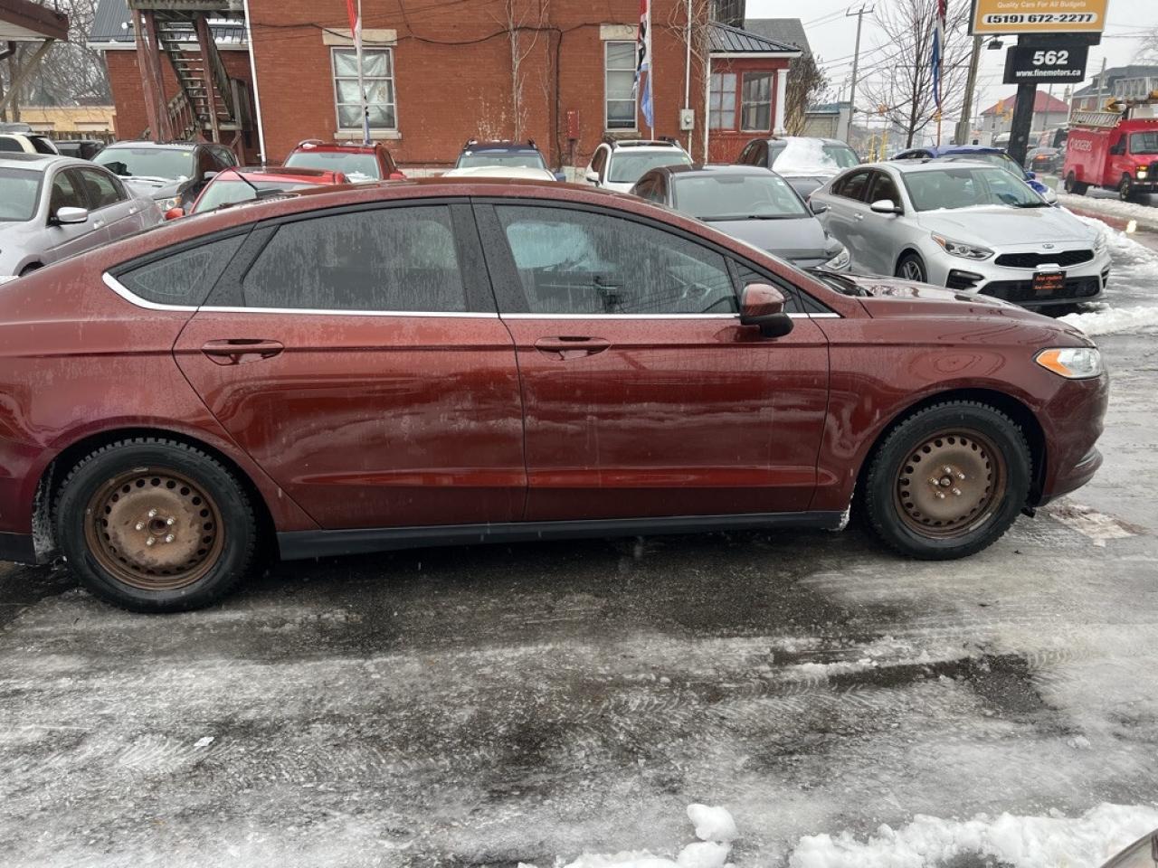 2016 Ford Fusion S 4dr Front-wheel Drive Sedan Automatic Photo