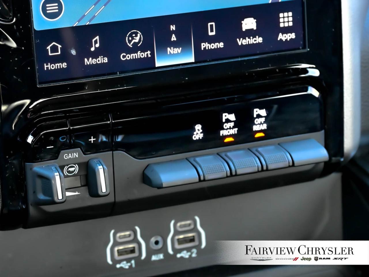 2025 RAM 1500 Big Horn NIGHT EDITION   HEADS UP DISPLAY   CARPLA Photo