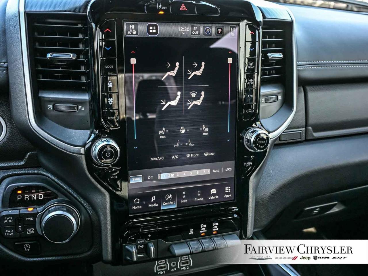 2025 RAM 1500 Big Horn NIGHT EDITION   HEADS UP DISPLAY   CARPLA Photo