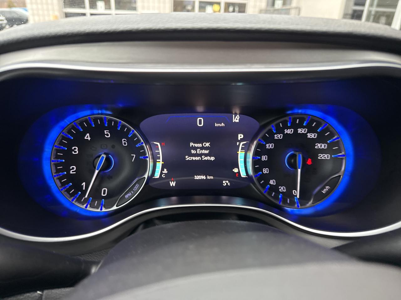 2023 Chrysler Pacifica Limited Photo