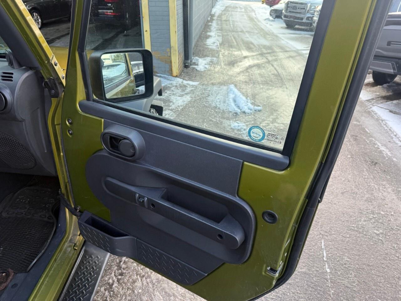 2007 Jeep Wrangler 4WD 4dr Unlimited X 2007 Jeep Wrangler Limited X Photo