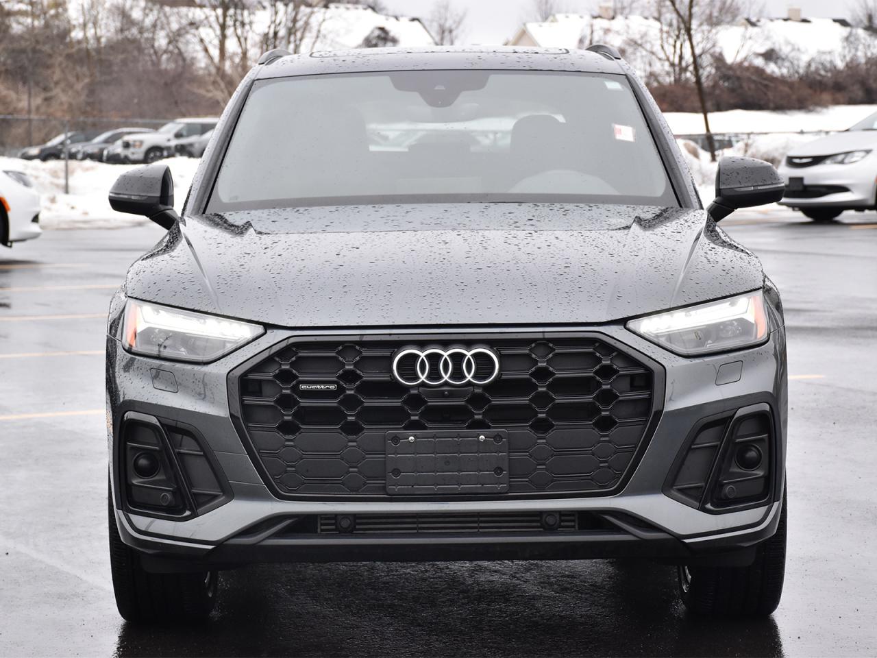 2023 Audi Q5 45 Technik Photo