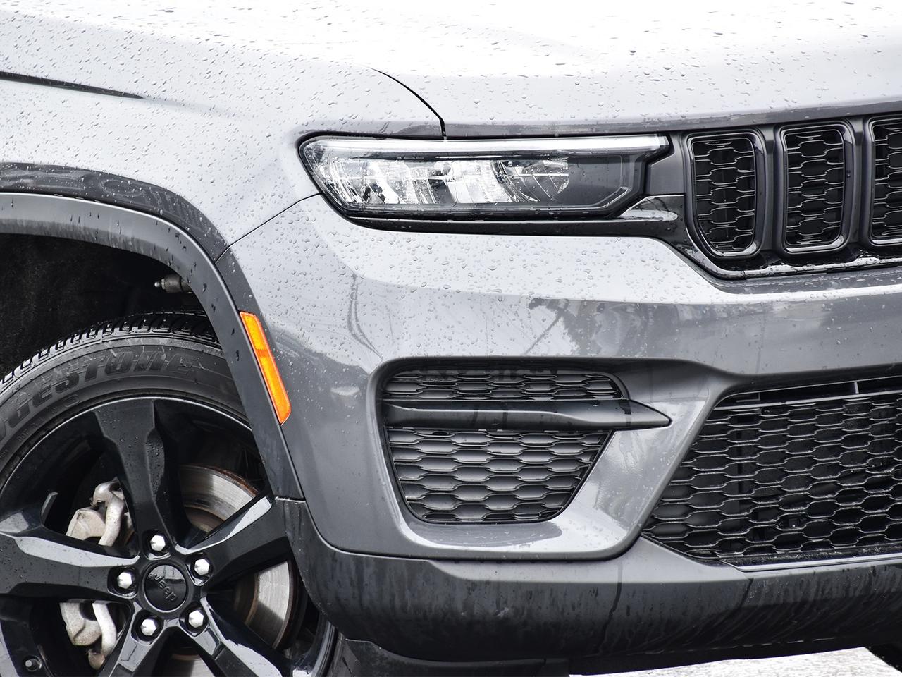 2024 Jeep Grand Cherokee Altitude Photo