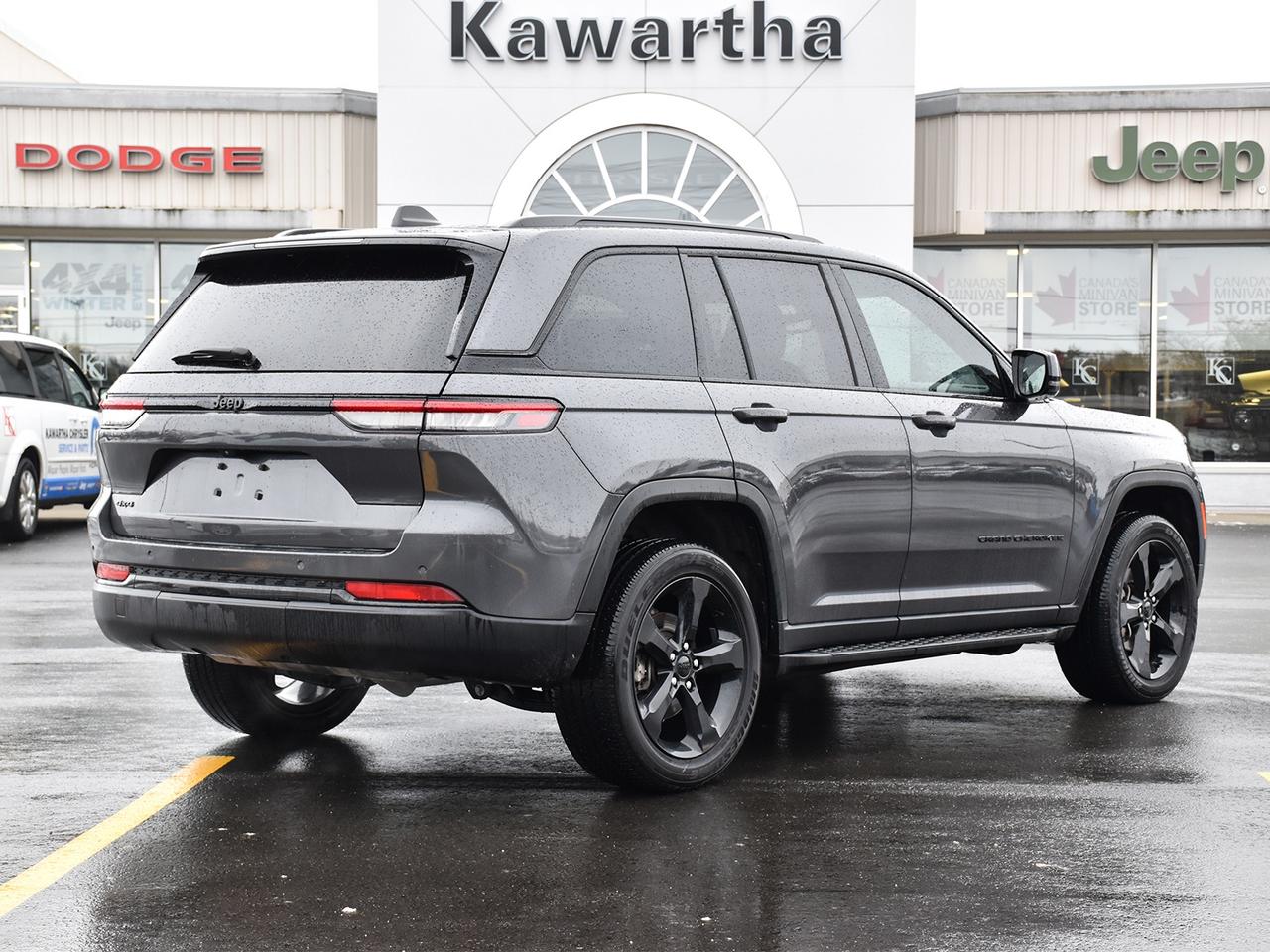 2024 Jeep Grand Cherokee Altitude Photo4