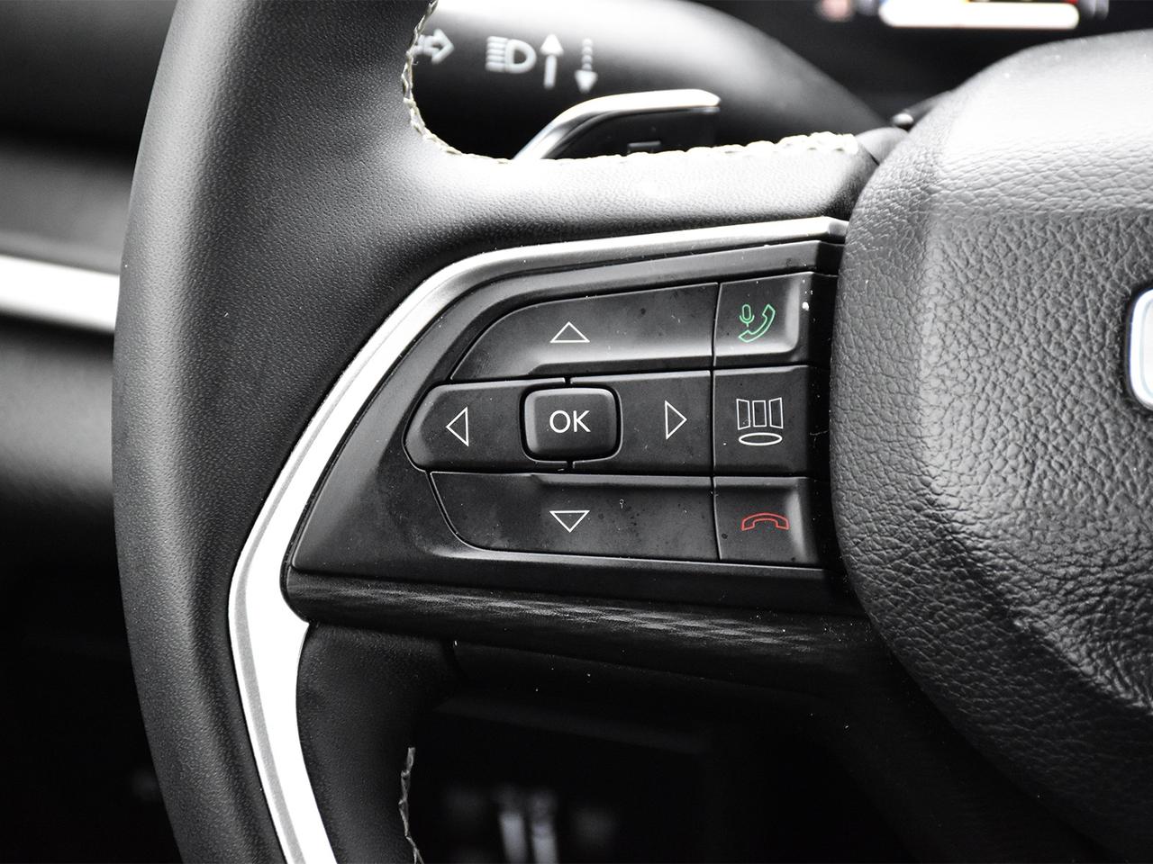 2024 Jeep Grand Cherokee Altitude Photo