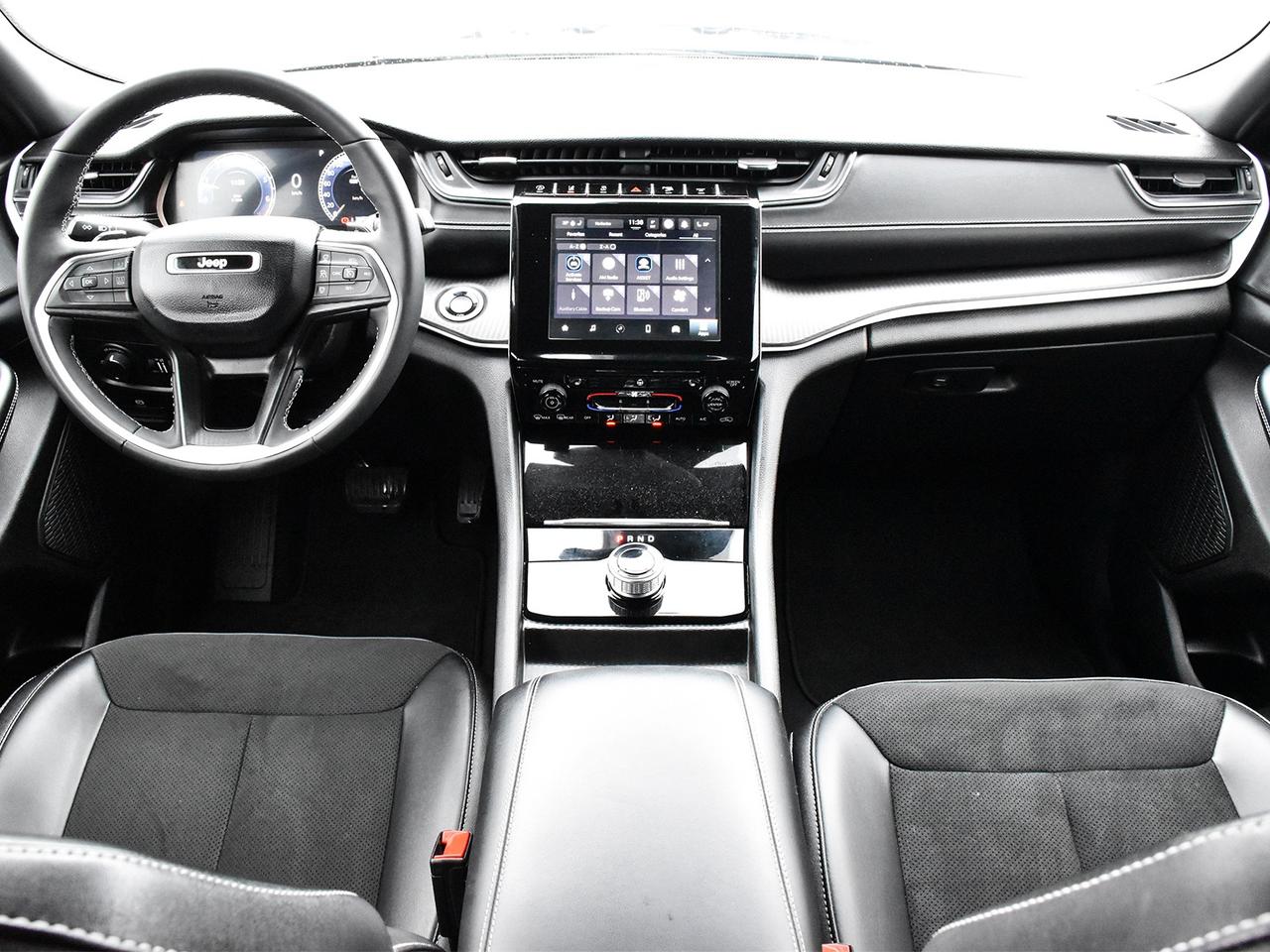 2024 Jeep Grand Cherokee Altitude Photo