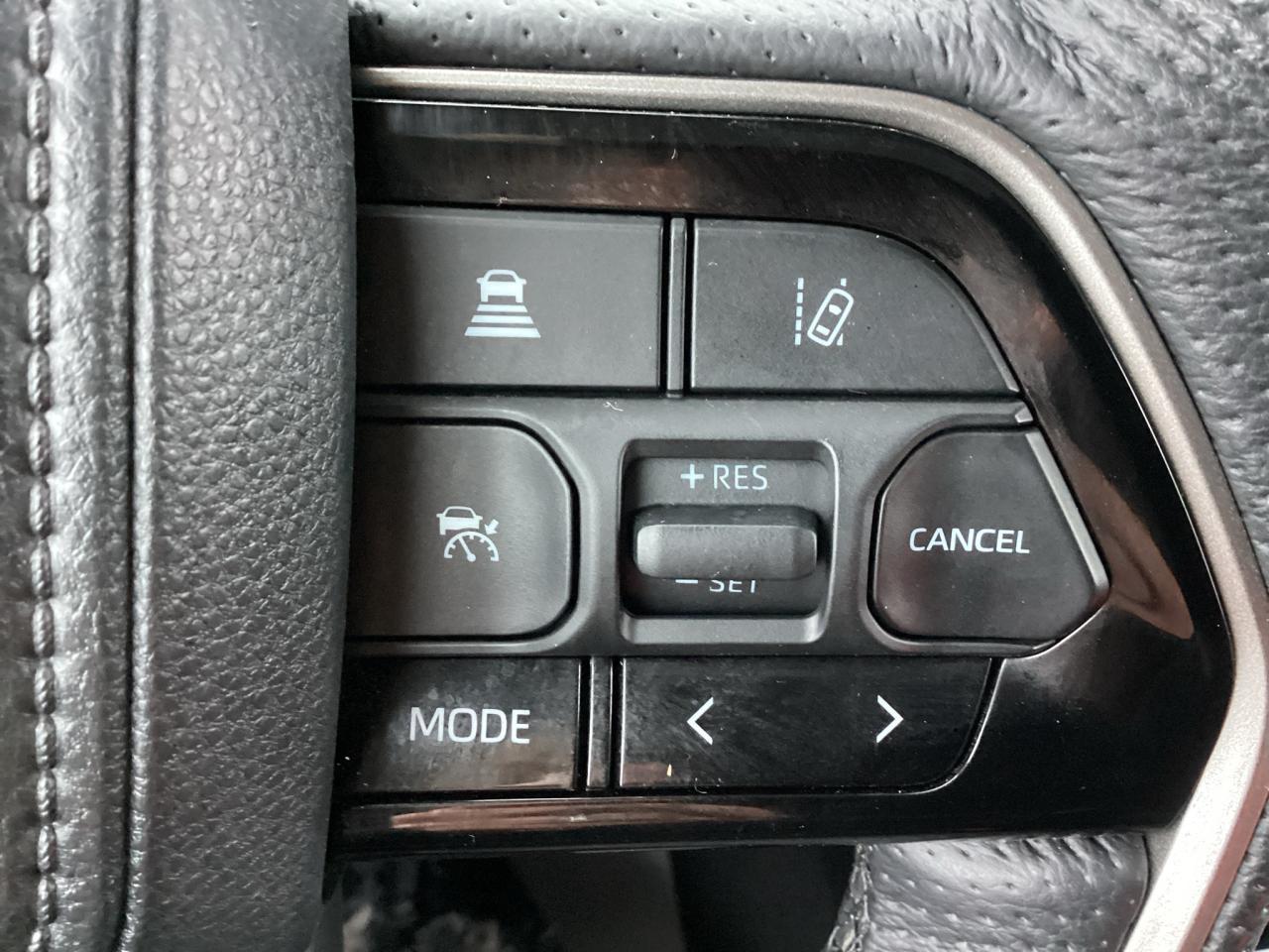 2022 Toyota Tundra Double Cab SR5 Photo