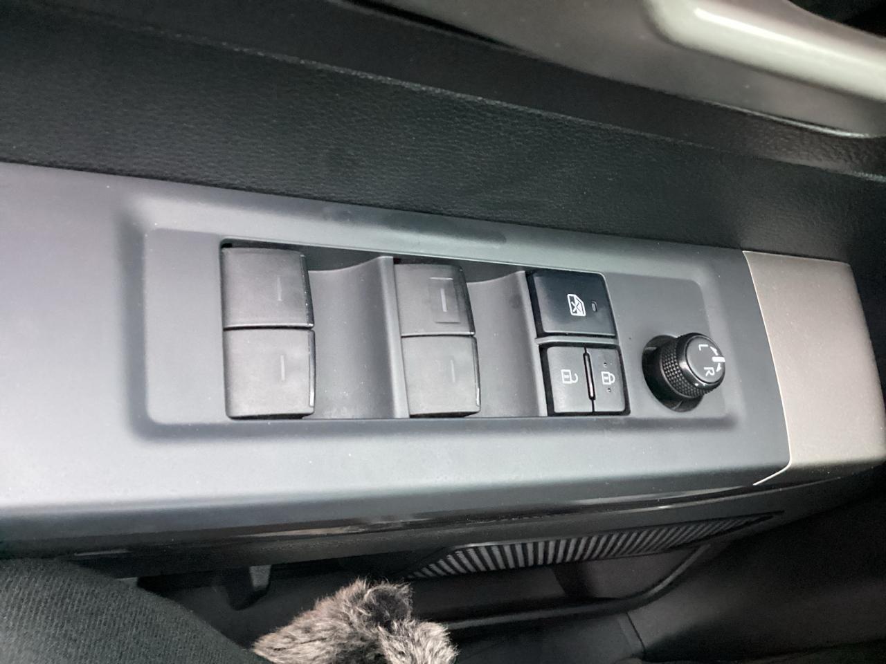 2022 Toyota Tundra Double Cab SR5 Photo