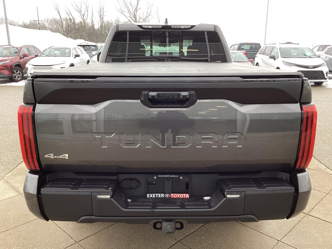 2022 Toyota Tundra Double Cab SR5 Photo