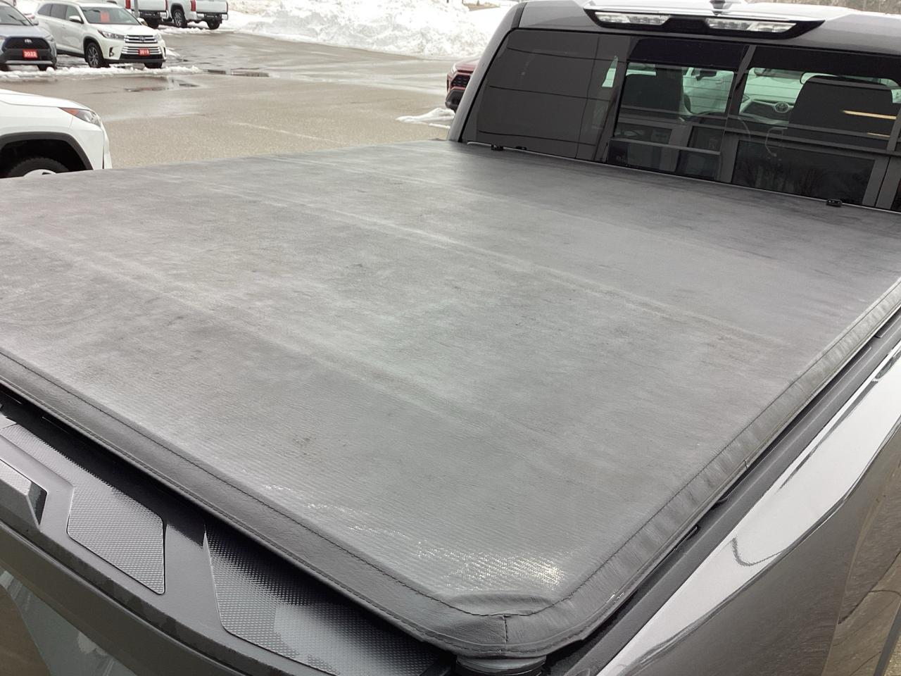 2022 Toyota Tundra Double Cab SR5 Photo