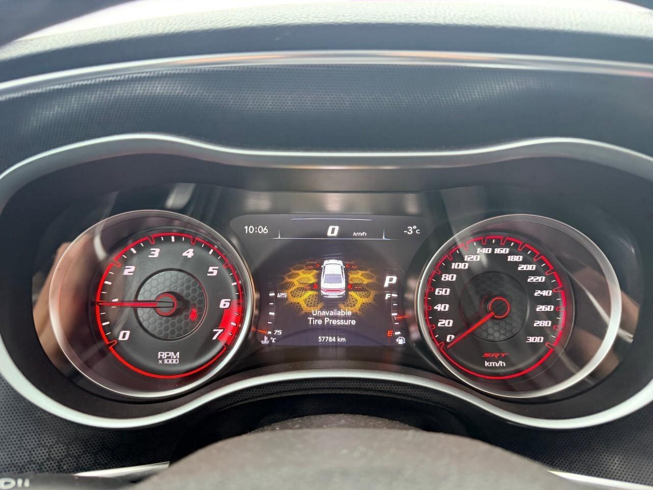 2017 Dodge Charger 4dr Sdn SRT 392 RWD Photo