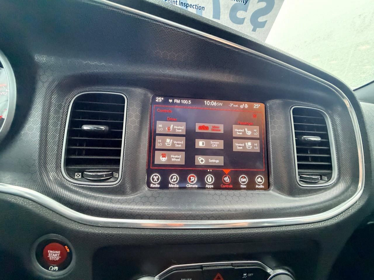 2017 Dodge Charger 4dr Sdn SRT 392 RWD Photo