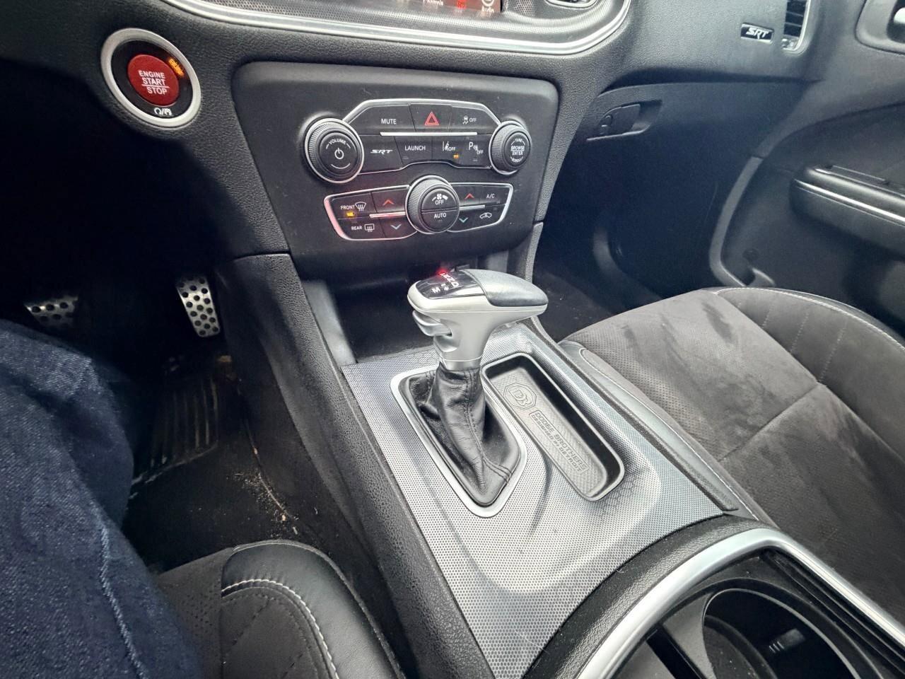 2017 Dodge Charger 4dr Sdn SRT 392 RWD Photo