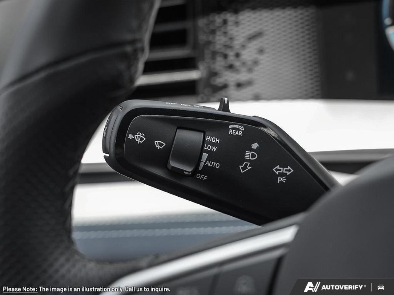 2026 Volkswagen Tiguan Comfortline R-Line Black Edition 4MOTION Photo