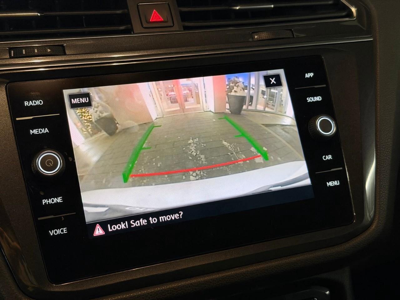 2018 Volkswagen Tiguan Trendline FWD Photo