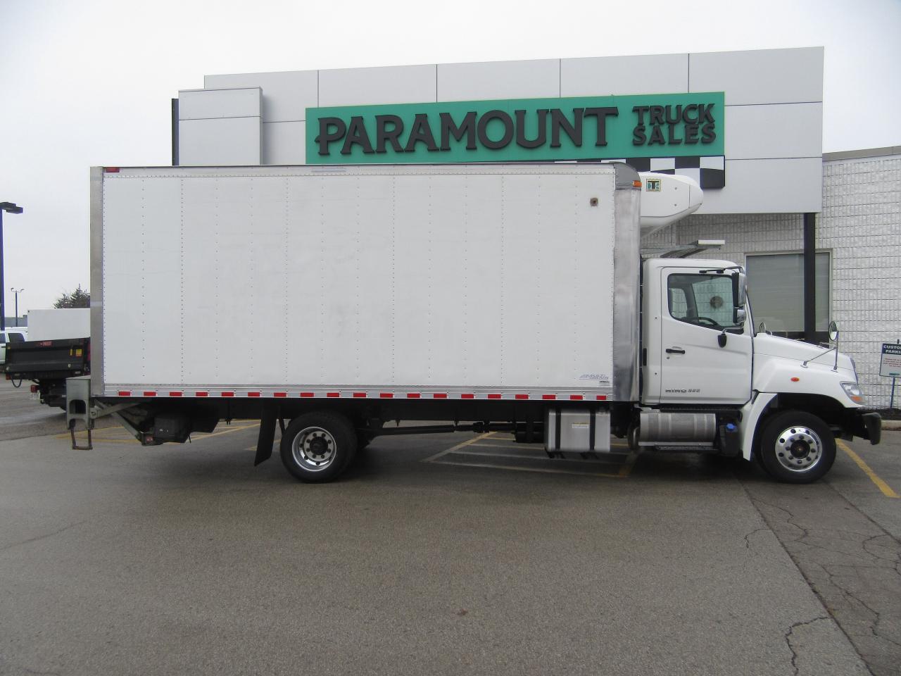 2020 Hino 258 DIESEL 20FT REEFER BOX THERMO KING T-680 + STANDBY Photo