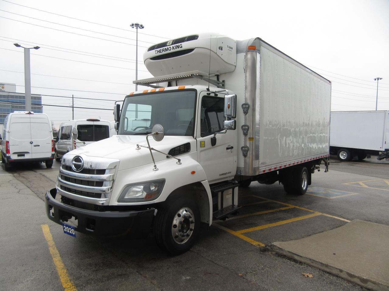 2020 Hino 258 DIESEL 20FT REEFER BOX THERMO KING T-680 + STANDBY Photo