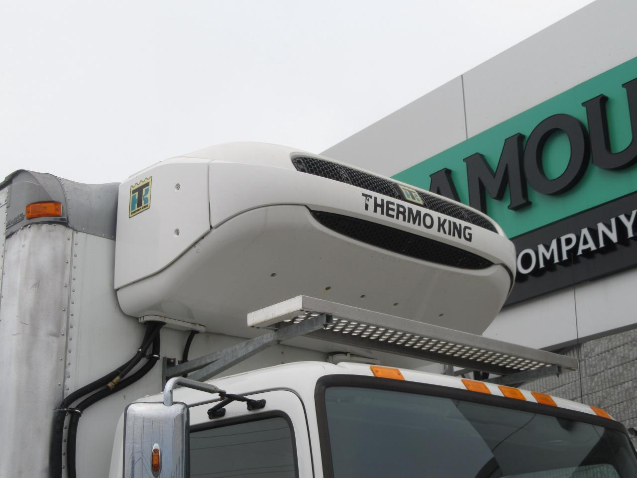 2020 Hino 258 DIESEL 20FT REEFER BOX THERMO KING T-680 + STANDBY Photo