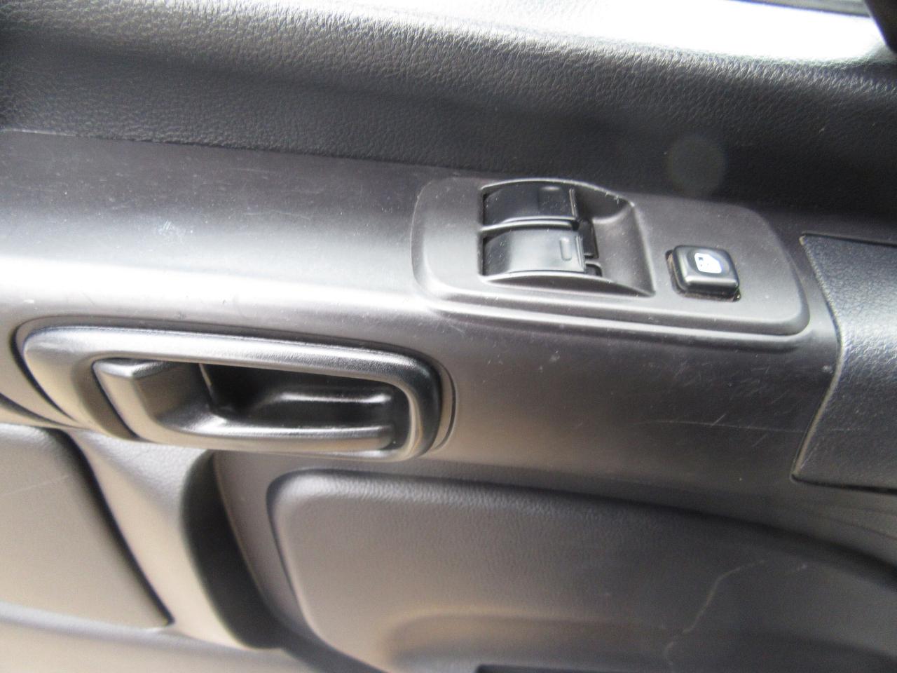 2020 Hino 258 DIESEL 20FT REEFER BOX THERMO KING T-680 + STANDBY Photo