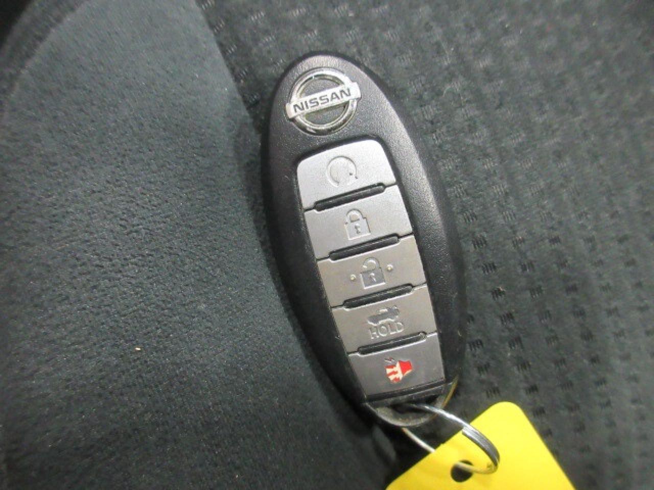 2015 Nissan Altima SV, NAV, ROOF, HTD. SEATS, AUTOSTART, A/C, 133K! Photo