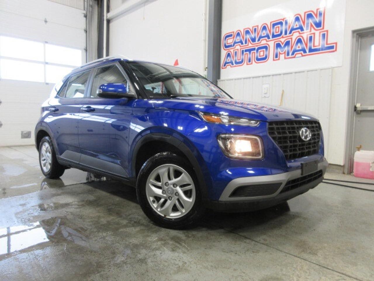 2023 Hyundai Venue PREFERRED, ALLOYS, HTD. SEATS, APPLE/ANDROID, 77K! Photo