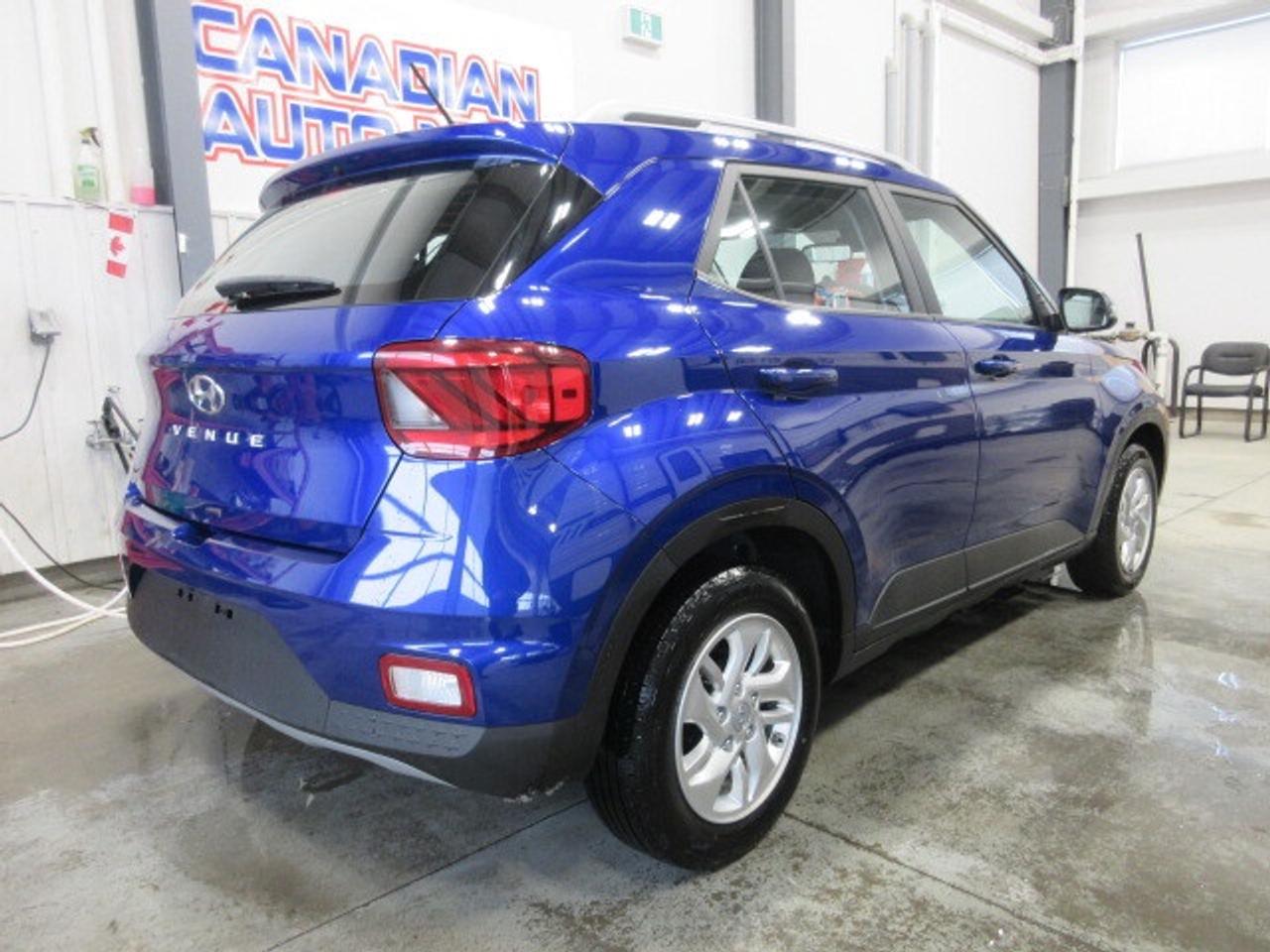 2023 Hyundai Venue PREFERRED, ALLOYS, HTD. SEATS, APPLE/ANDROID, 77K! Photo