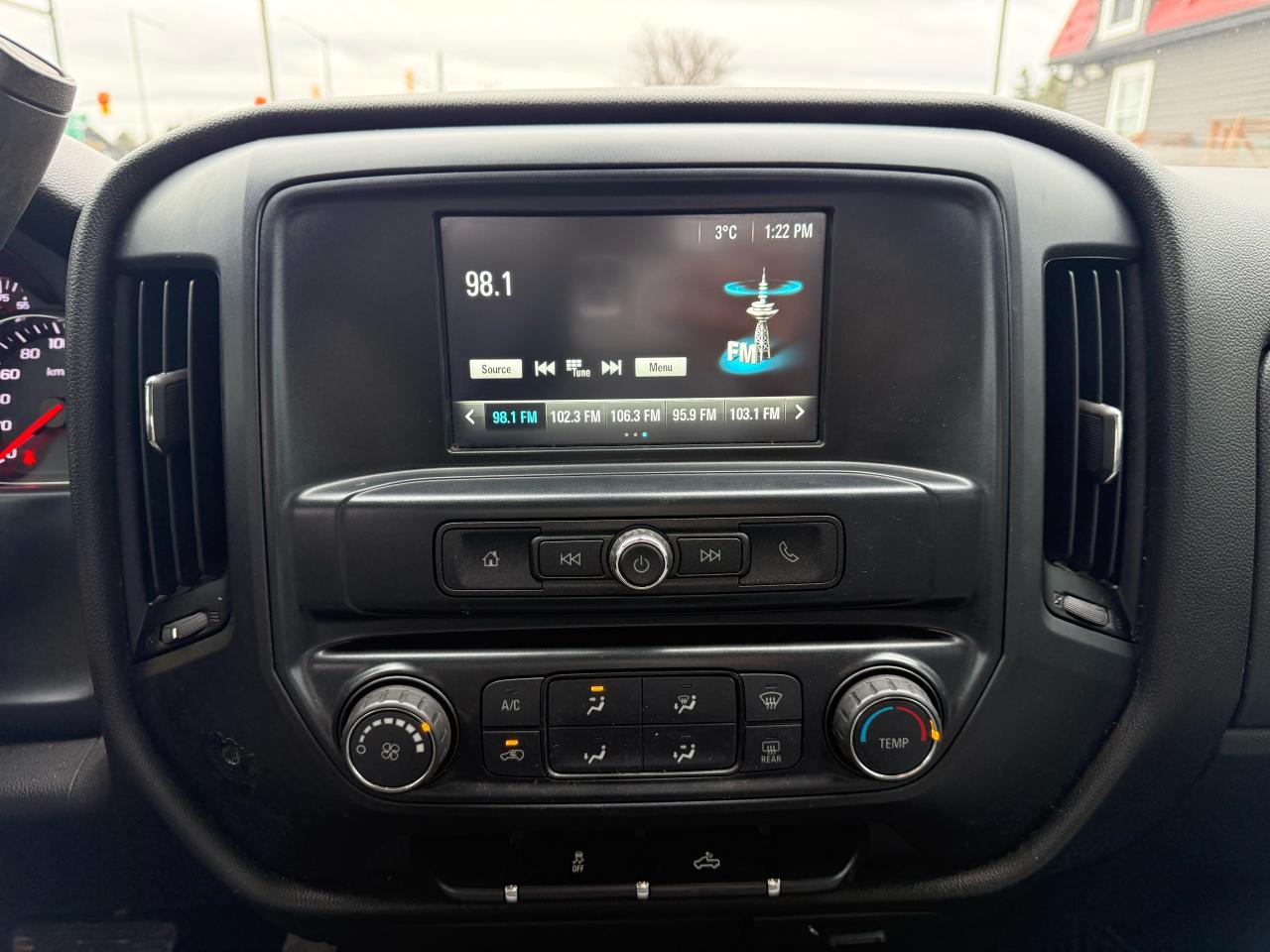 2018 Chevrolet Silverado 1500 4X4 CUSTOM Photo