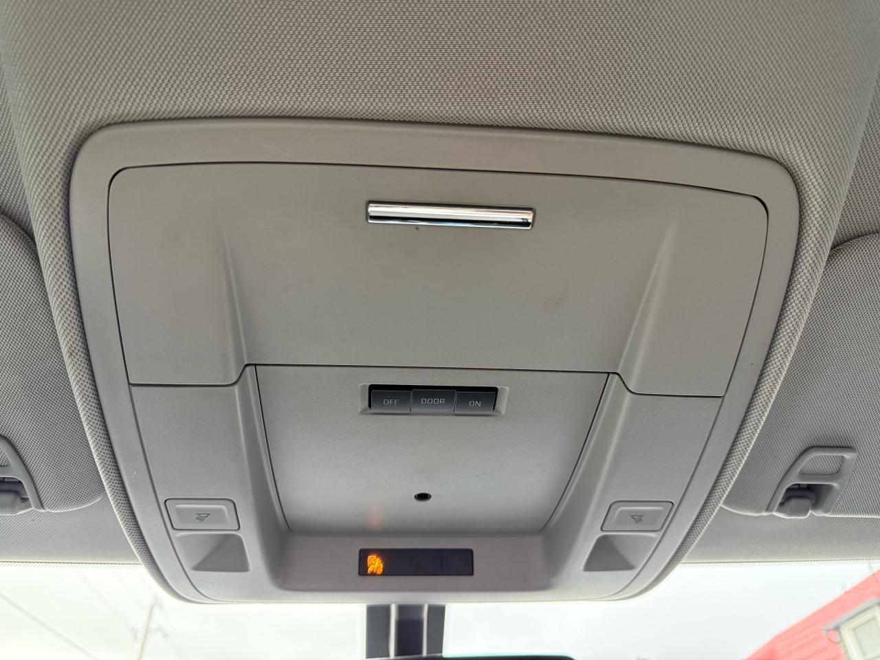 2018 Chevrolet Silverado 1500 4X4 CUSTOM Photo