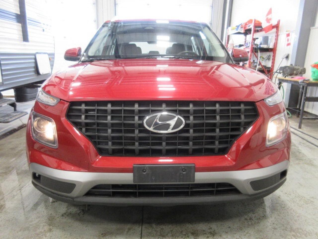 2023 Hyundai Venue PREFERRED, ALLOYS, HTD. SEATS, APPLE/ANDROID, 81K! Photo