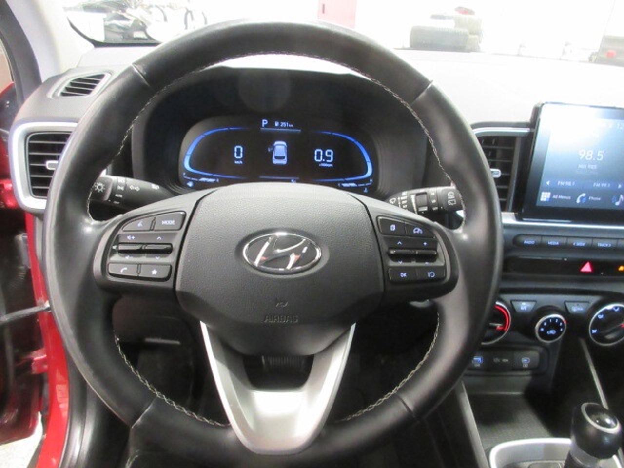 2023 Hyundai Venue PREFERRED, ALLOYS, HTD. SEATS, APPLE/ANDROID, 81K! Photo