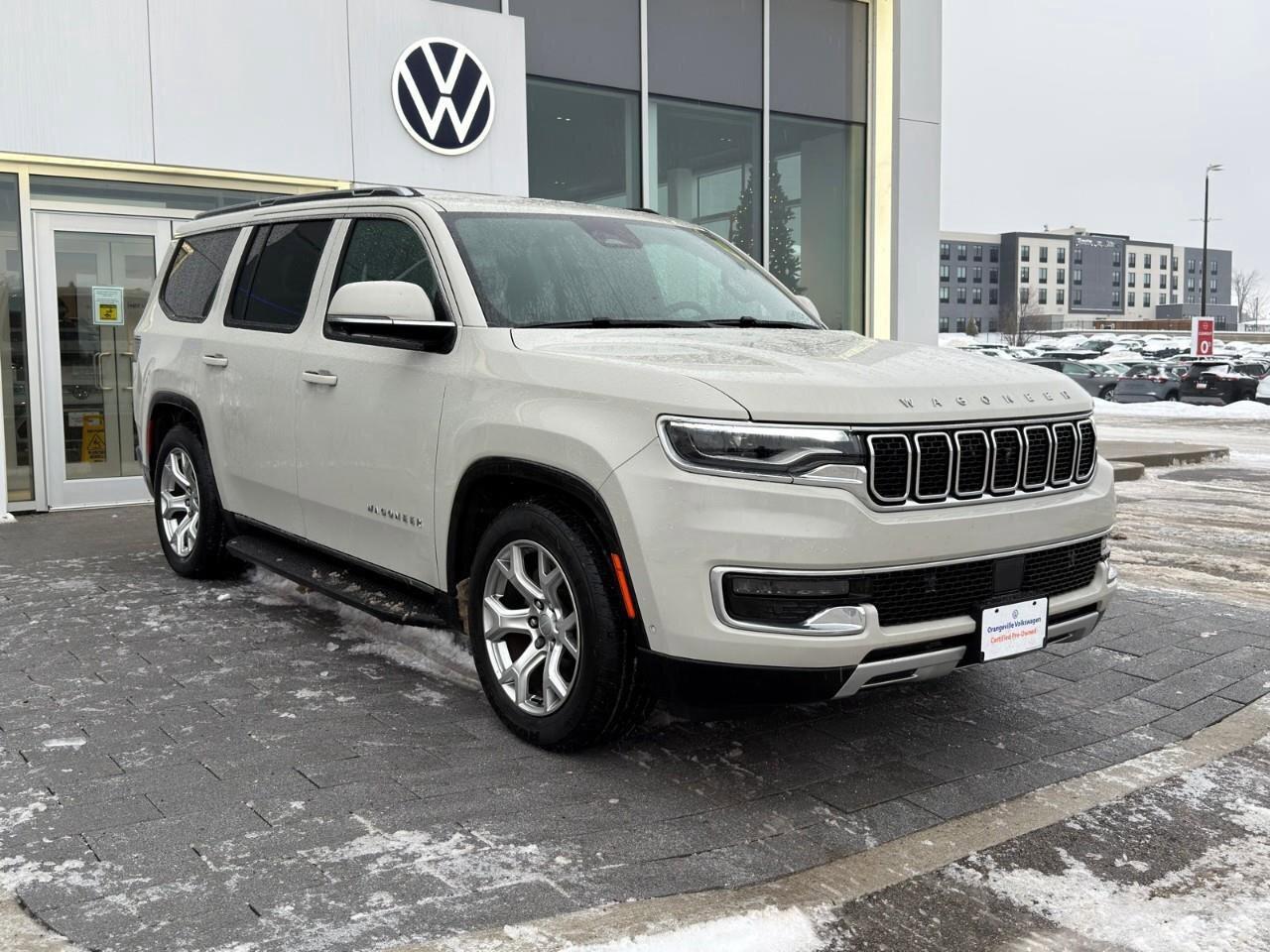 2022 Jeep Wagoneer Series II 4x4 Photo