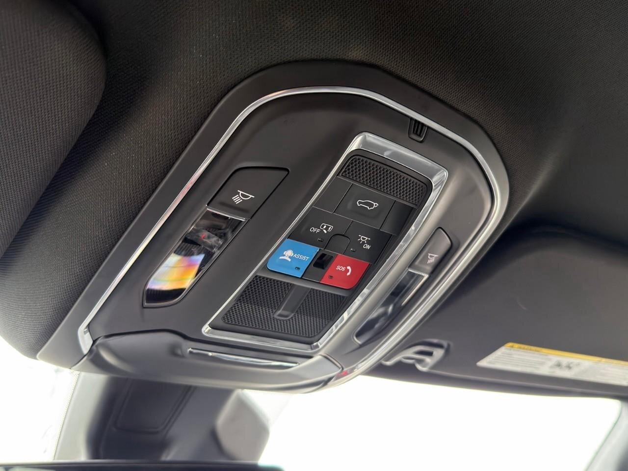 2022 Jeep Wagoneer Series II 4x4 Photo