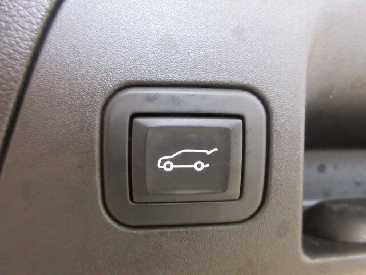 2023 Buick Envision AVENIR AWD, NAV, ROOF, LEATHER, 55K! Photo